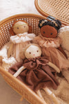 Boneca de Pano Maggie Lu - Dollies Mrs. Ertha